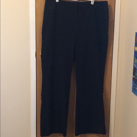 Blue pinstripe pants - Picture 2 of 6